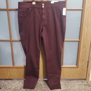 Maurices Burgundy 16w Regular High Rise Jeggings Inseam 29